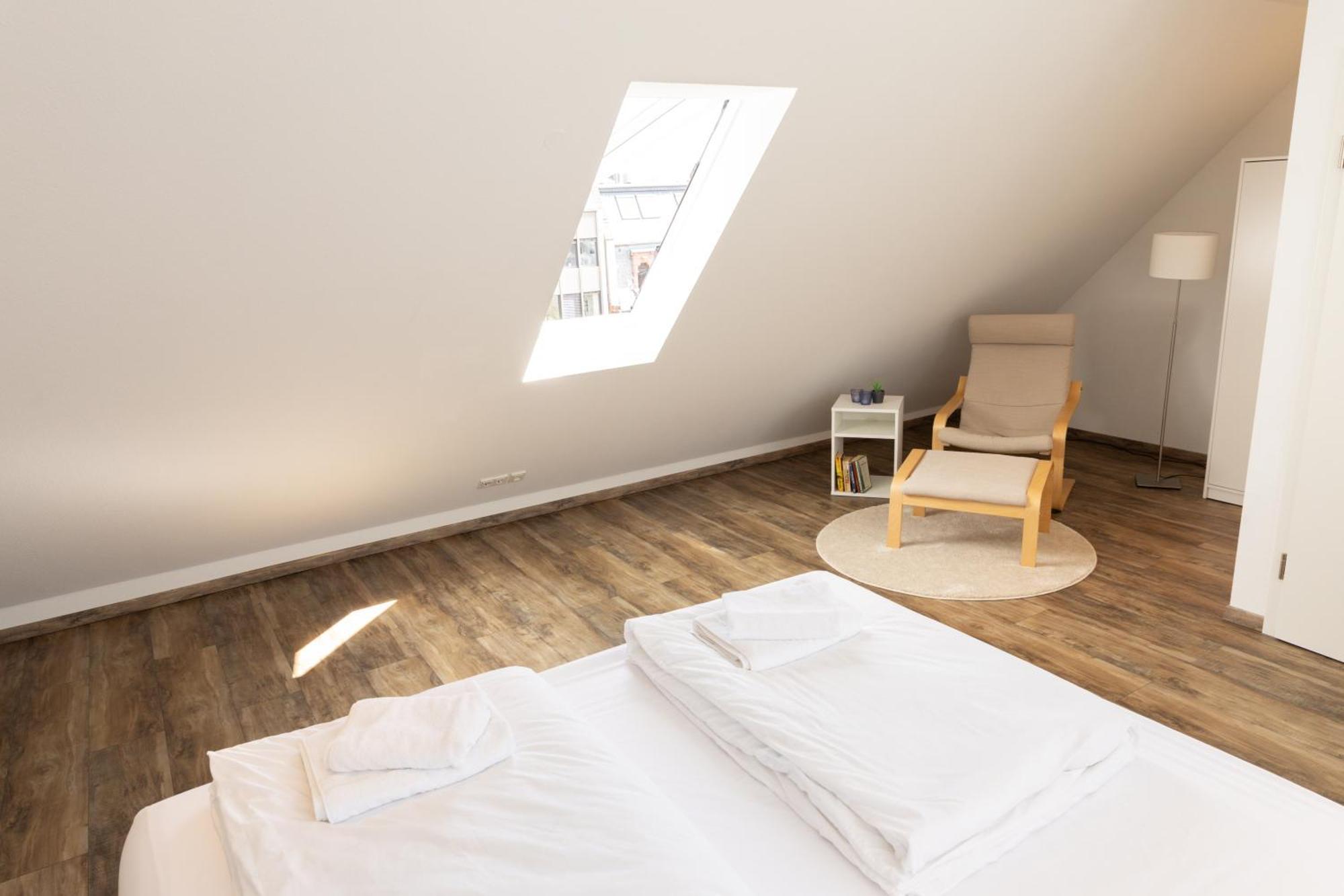 Bemyguest - 3 Zimmer Maisonette - Zentral - Klimaanlage - Aufzug Wiesbaden Exteriör bild