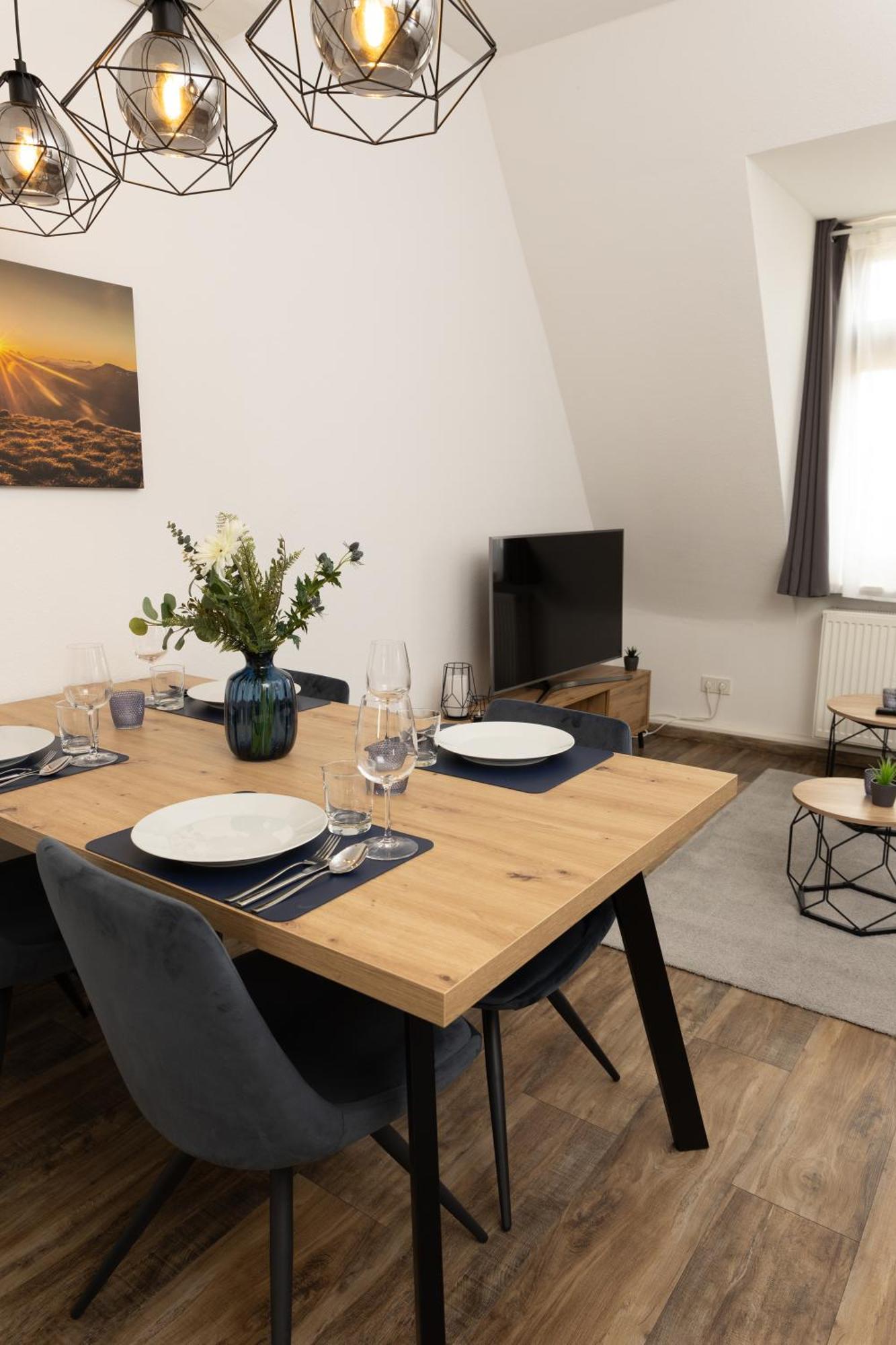 Bemyguest - 3 Zimmer Maisonette - Zentral - Klimaanlage - Aufzug Wiesbaden Exteriör bild